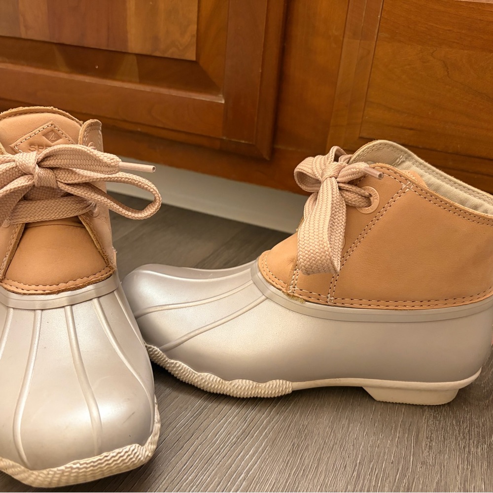 Sperry Pink/Beige and Metallic Boots